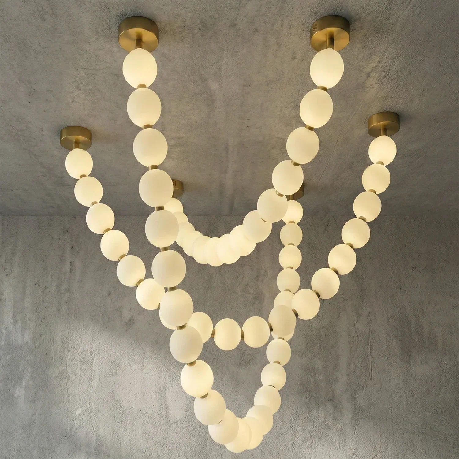Dazzling Pearl Necklace Chandelier