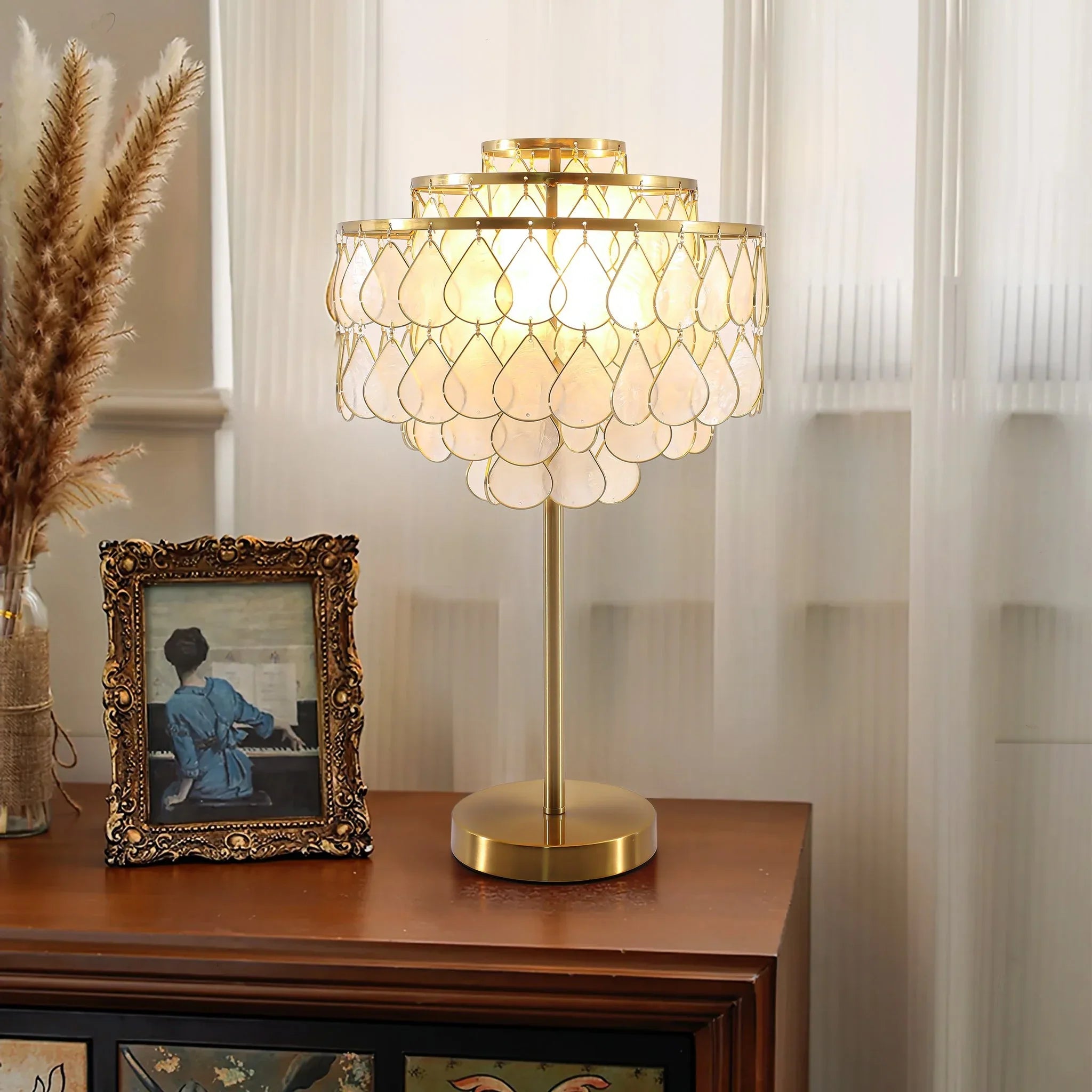 Teardrops Capiz Table Lamp