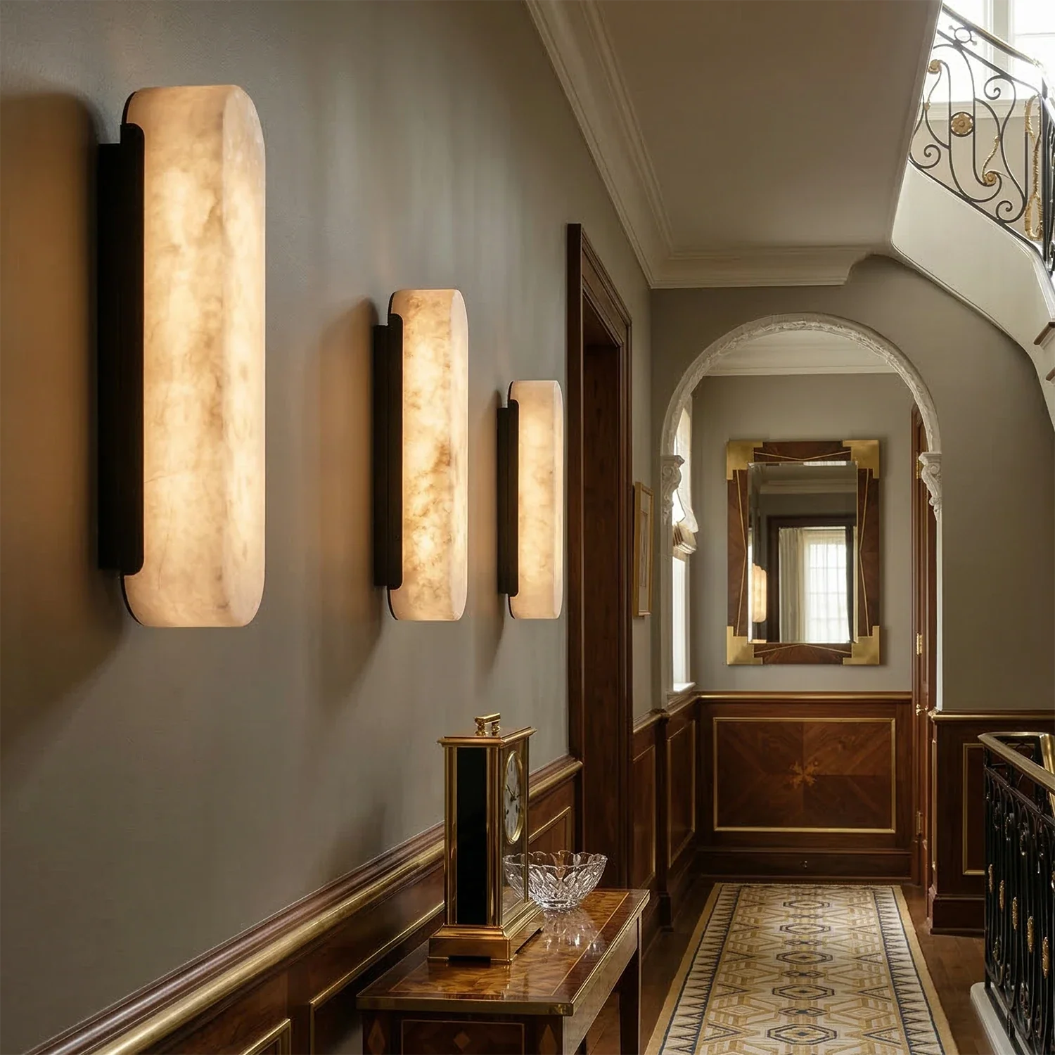 Luxury Alabaster Vertical Wall Lamp