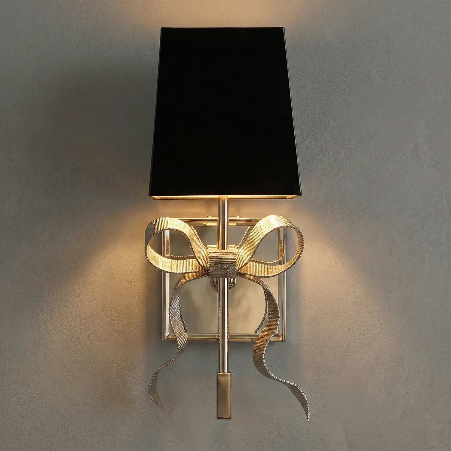 Ribbed Ribbon Bow Wall Lamp