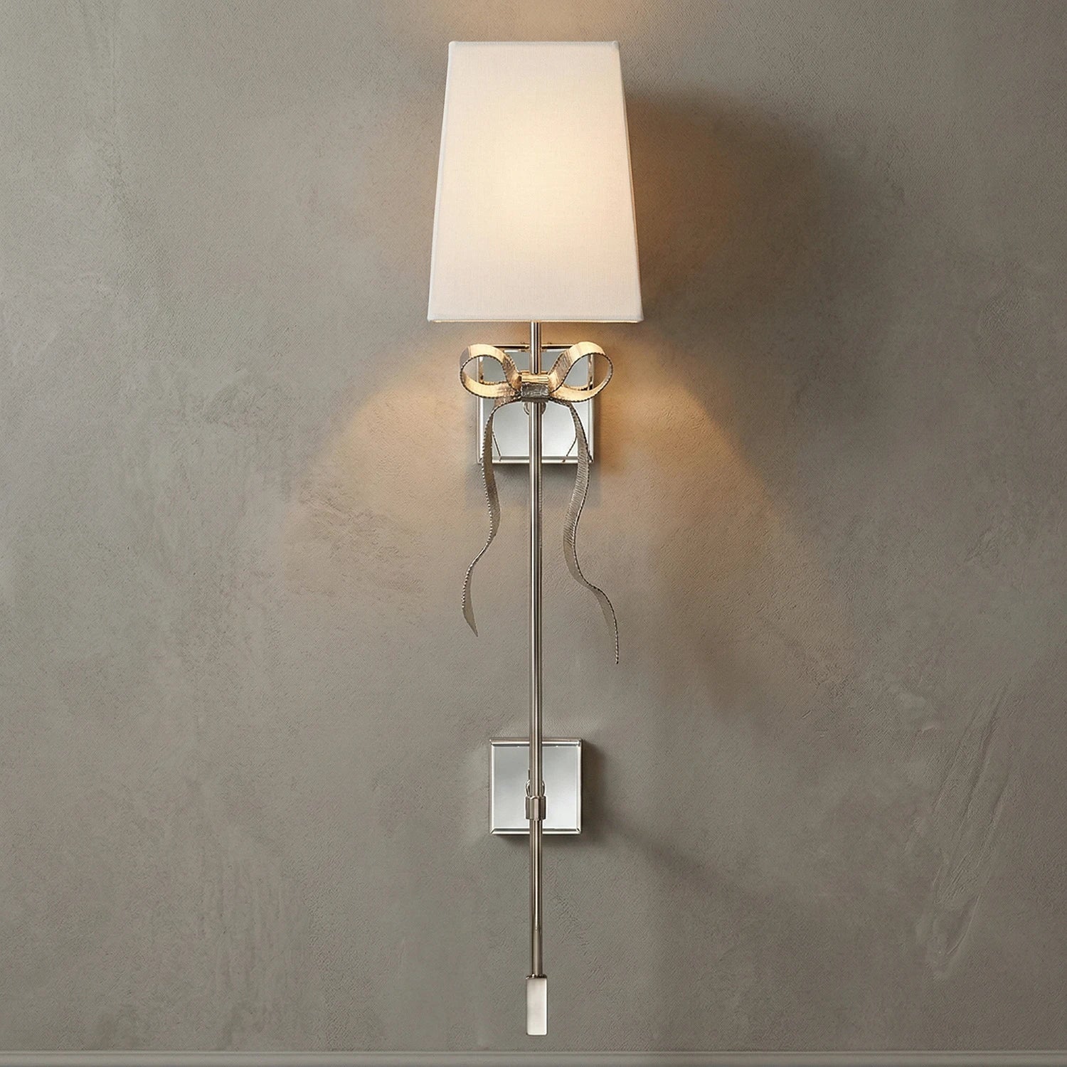 Ribbed Ribbon Bow Wall Lamp