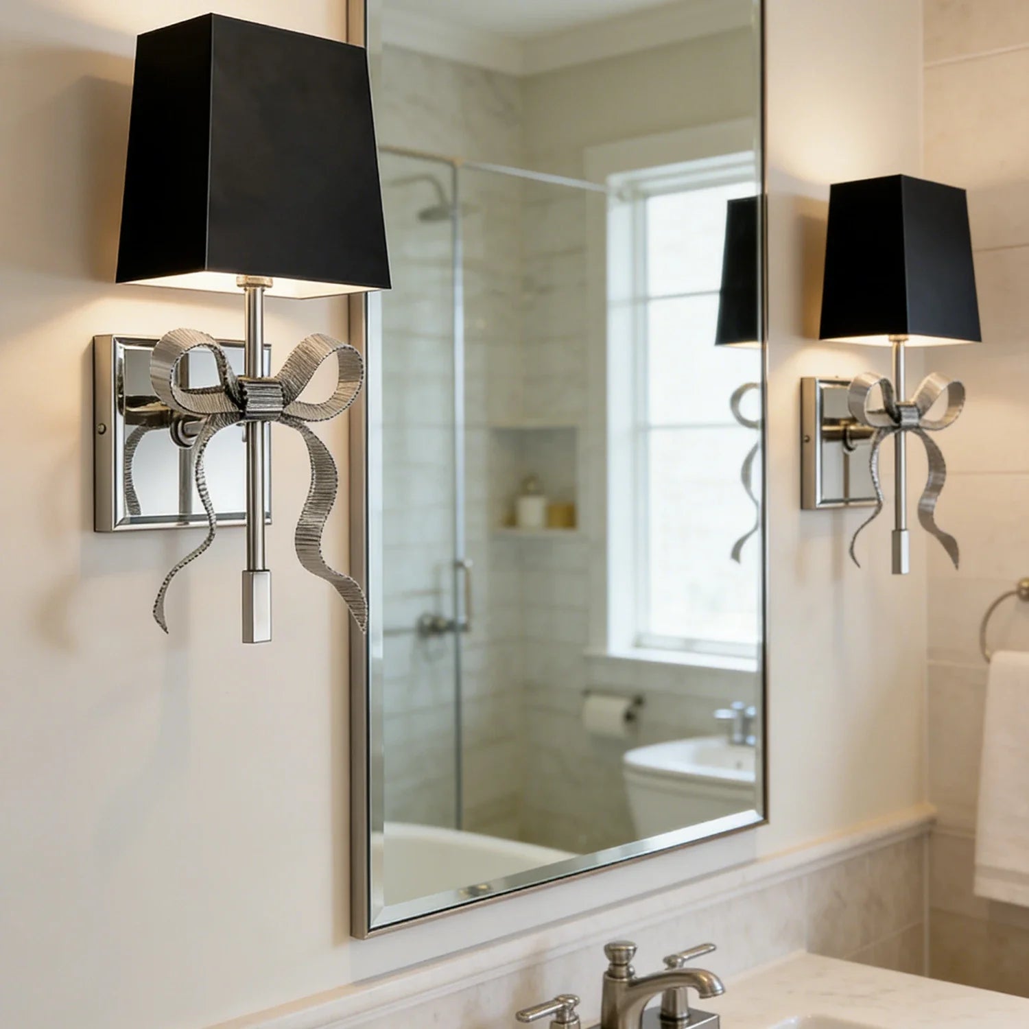 Ribbed Ribbon Bow Wall Lamp